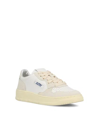 Autry Sneakers In White