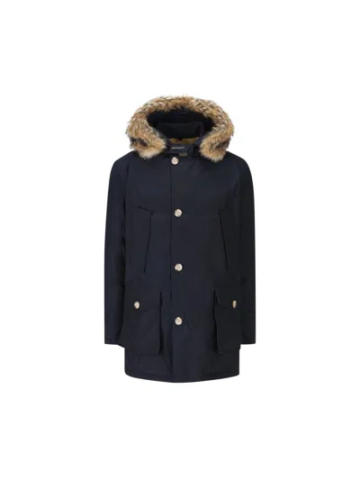 Woolrich Coats In Black