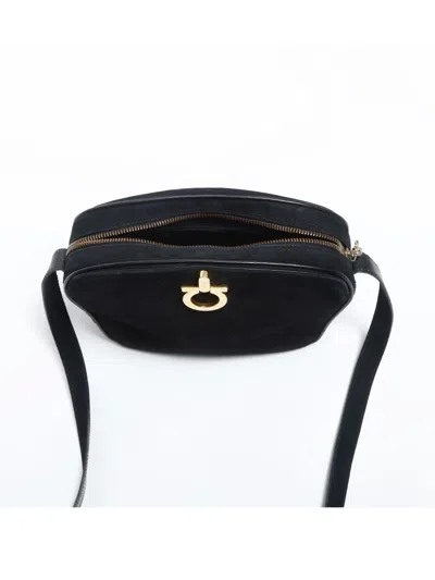Pre-owned Ferragamo 1990-2010 Suede Shoulder Bag