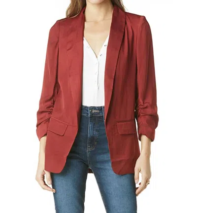 Tart Collections Kia Blazer In Cabernet In Red