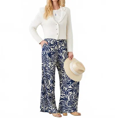 Karen Kane Wide Leg Pant In Navy And Cream
