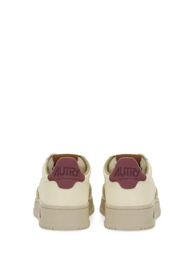 Autry Medalist Low Nbk Ele Suede Brg Brn In Neutral
