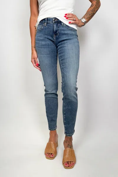 Jag Cecilia Mid Rise Skinny Jeans In Sky Blue In Black