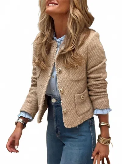 Rosa Clothing Elegant Vintage Pocket Cropped Jacket In Gold/tan
