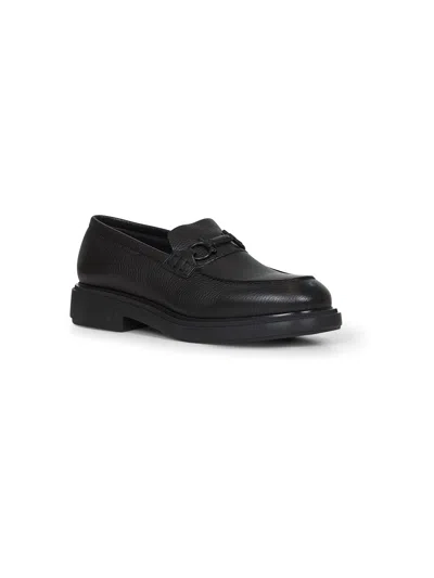 Ferragamo Men Black Calfskin Gancini Loafers