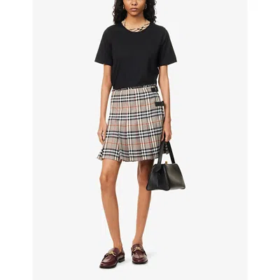 Burberry Womens Black Boxy-fit Check-collar Cotton-jersey T-shirt