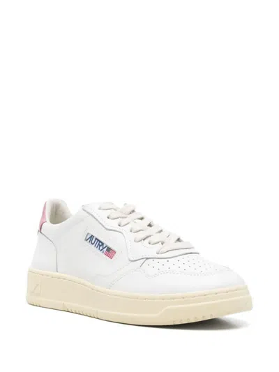 Autry Medalist Low Sneakers In White And Polignac Leather Shoes In White