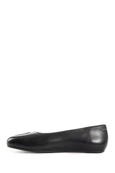 Mm6 Maison Margiela Mm6 By Maison Margiela Square Toe Ballerina Flats With Logo Stitching In Black