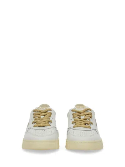 Autry Medalist Low-top Sneakers
