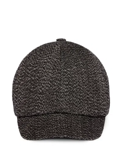 Courrèges Caviar Cap