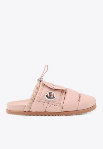Moncler Mon Pocket Slippers With Soft Padded Design And Logo Patch In Pink