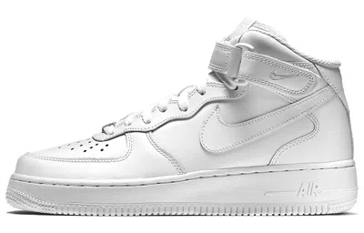 Nike (wmns)  Air Force 1 Mid 07 Leather 'triple White' In White