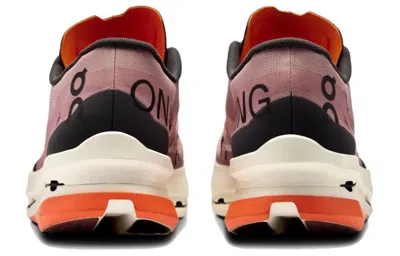 On Running Cloudboom Echo 3 'dustrose Eclipse' In Pink