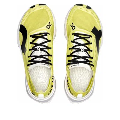 On (wmns)  Running Cloudboom Strike 'limelight Wolf' In Yellow
