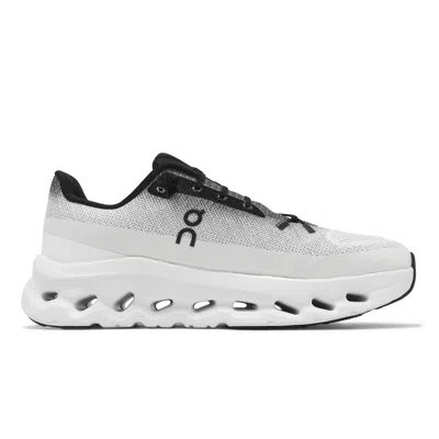 On Cloudtilt Running Sneakers In Black