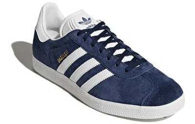 Adidas Originals Campus 00s Suede Sneakers In Navy