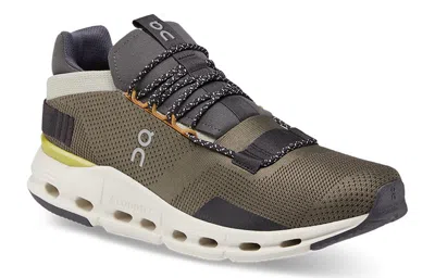 On Running Cloudnova 'ivy Eclipse' In Green