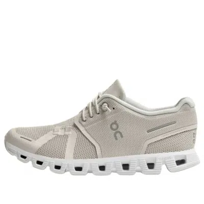 On Cloud 5 Womens Fitness Workout Athletic And Training Shoes In White