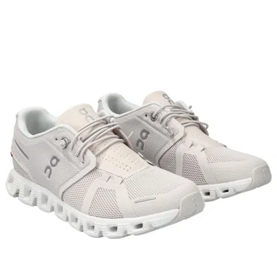 On Cloud 5 Womens Fitness Workout Athletic And Training Shoes In White