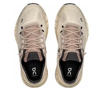On Cloudtilt Running Shoe In Neutral