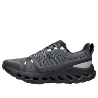 On (wmns)  Running Cloudsurfer Trail 'eclipse Black' In Gray