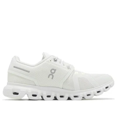 On (wmns)  Running Cloud 6 'white'