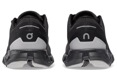 On (wmns)  Running Cloud X 3 'black'