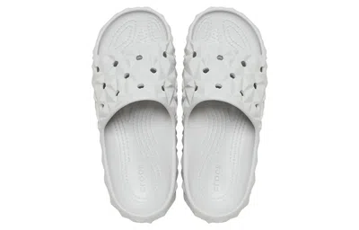 Crocs Classic Geometric Slide 2.0 In White