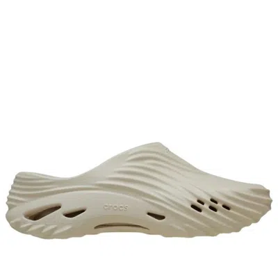 Crocs Echo Wave Slippers In Almond Tint