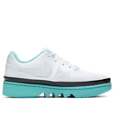 Nike (wmns)  Aj1 Jester Xx Low Laced In Multi