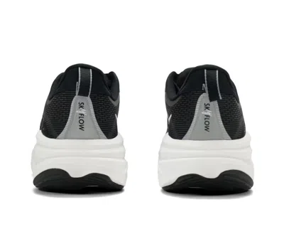 Hoka One One Skyflow 'black' In Multi