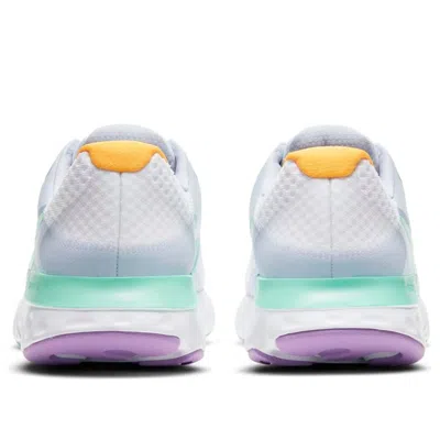 Nike (wmns)  Renew Run 2 'white Green Glow' In Multi