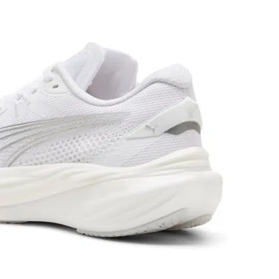 Puma Deviate Nitro 3 Running Shoes In White