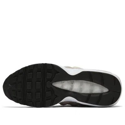 Nike (wmns)  Air Max 95 'moon Particle' In Multi