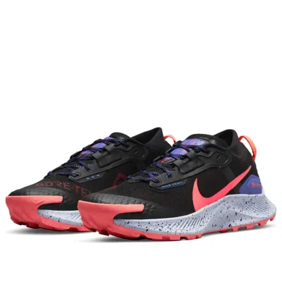 Nike (wmns)  Pegasus Trail 3 Gtx 'black Flash Crimson'