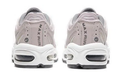 Nike (wmns)  Air Max Tailwind 4 'barely Rose' In Neutral