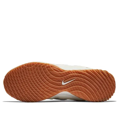 Nike (wmns)  City Loop 'particle Rose' In Neutral