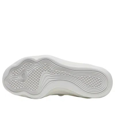 Eqlz 247 'moon White'