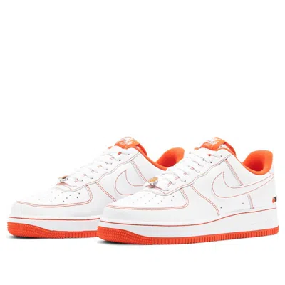 Nike Air Force Sneakers In White