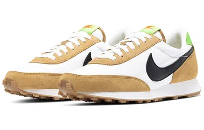 Nike (wmns)  Daybreak 'wheat' In Multi