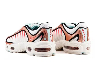 Nike (wmns)  Air Max Tailwind 4 'metallic Bronze' In Multi