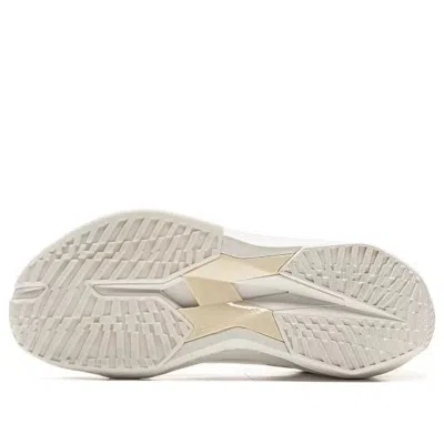 Li-ning Ultra Light 2025 'white Red'