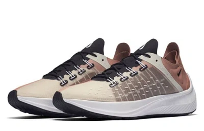 Nike (wmns)  Exp-x14 'light Bone' In Multi