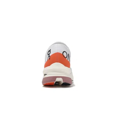 On Coudboom Echo 3 Low-top Sneakers In White