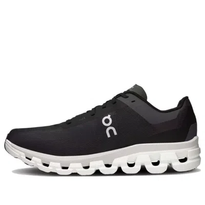 On Cloudflow 4 Low-top Sneakers In Black