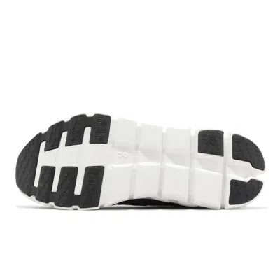 On Cloudflow 4 Low-top Sneakers In Black
