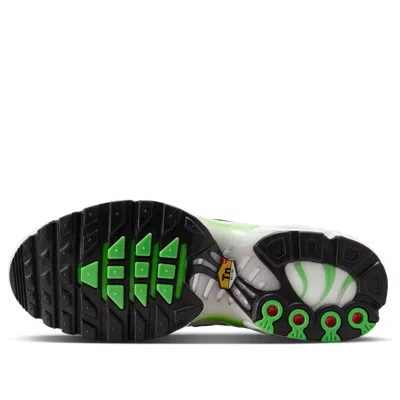 Nike (wmns)  Air Max Plus 'green Strike'