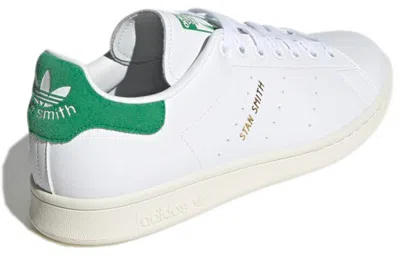 Adidas Originals Low Top Sneakers With Contrast Heel Tab In Multi
