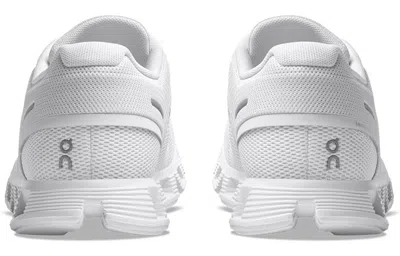 On (wmns)  Running Cloud 5 'all White'