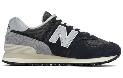 New Balance Sneakers In Black